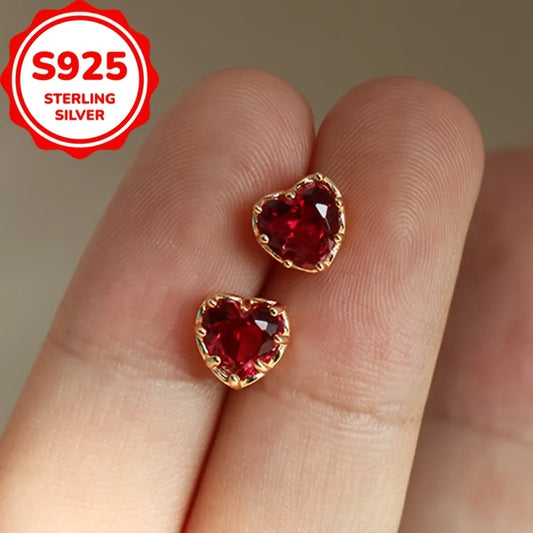 Creative 925 Pure Silver Classic Fashion Anti-Allergic Heart Ear Studs for Women Accessories