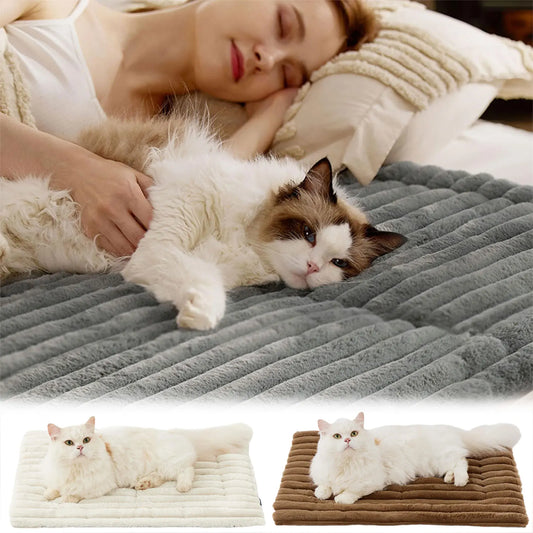Self-Warming Cat Dog Mat Pet Bed Ultra Soft Fleeces Warm Cozy Comfort Sleeping Mat Universal Machine Washable Pet Furniture