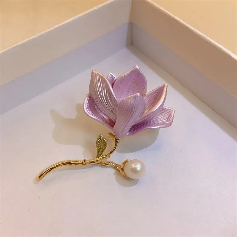 Exquisite Magnolia Flower Brooches Faux Pearl Metal Plant Pins Women Clothes Jewelry Accessories